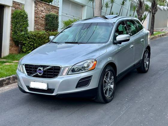 VOLVO XC60 3.0 T6 TOP AWD TURBO GASOLINA 4P AUTOMÁTICO